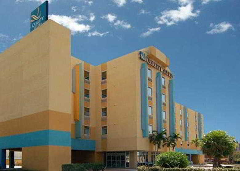 Hotel Cocoa Beach Suites