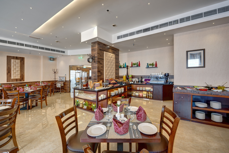 Hotel Golden Tulip Al Barsha