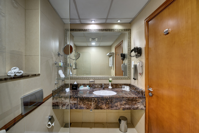 Hotel Golden Tulip Al Barsha