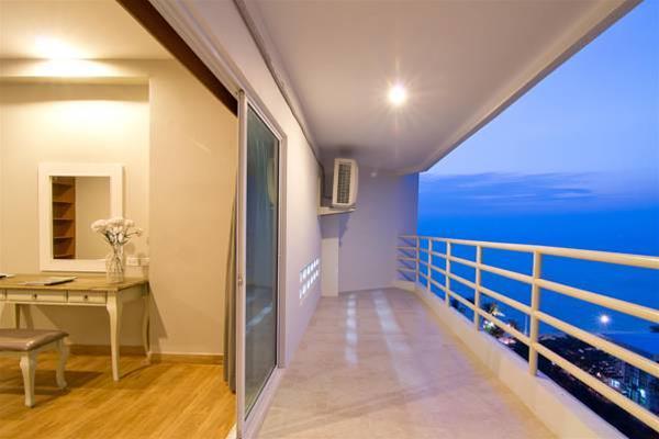 Apartamentos V8 Seaview