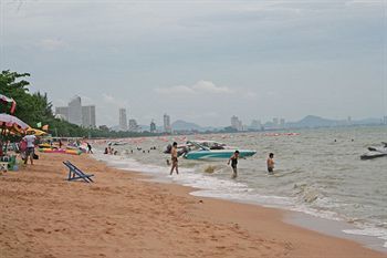 Hotel Jomtien Plaza Residence