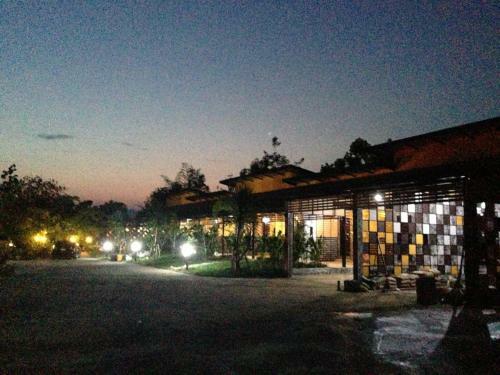 Hotel Baan Rai Phufah Resort Chiangrai