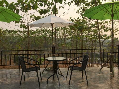 Hotel Baan Rai Phufah Resort Chiangrai