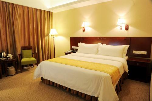 Vienna Hotel Nanchang Ruzi Road