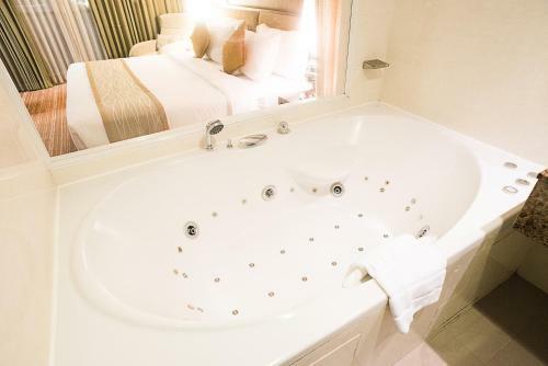 Intimate Hotel By Tim Boutique