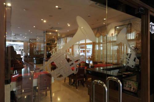 Aparthotel Whitehouse Condotel