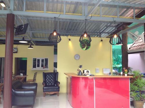 Hostal Sandy House Rawai