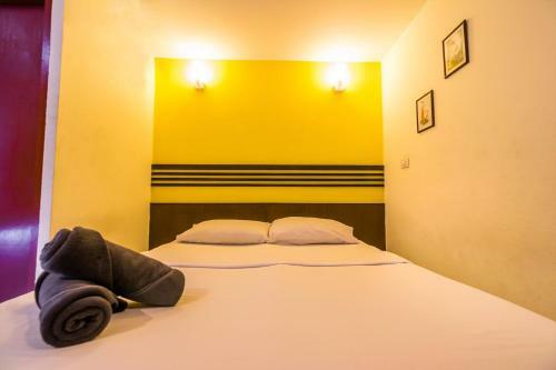 Hotel 18 Coins Hostel And Restaurant
