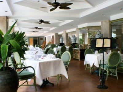 Hotel The Bayview Pattaya