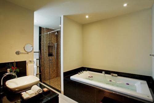 Hotel Serenity Resort & Residences Phuket