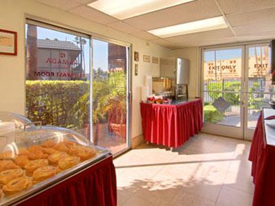 Hotel Ramada Maingate Anaheim