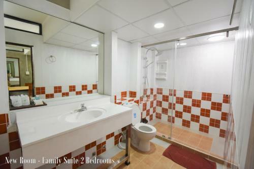 Basaya Beach Hotel & Resort
