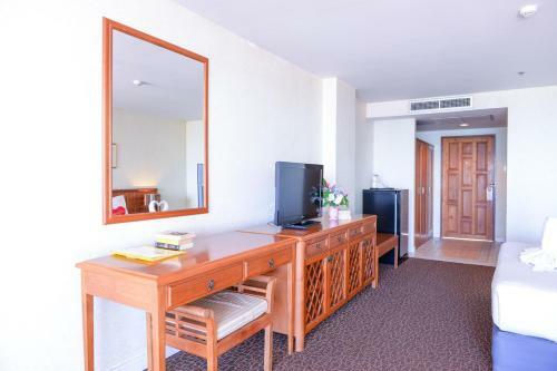 Sandy Spring Hotel