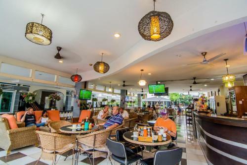 Hotel Sutus Court 4