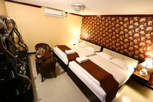 Hostal Katesiree Residence