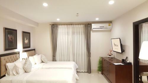 S.n. Plus Hotel
