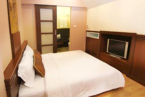 Hotel Grand Pacific Sovereign Resort & Spa