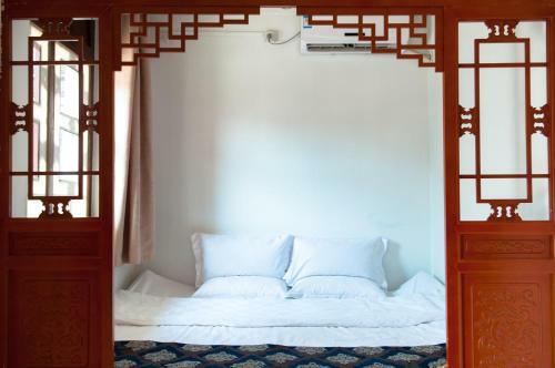 Hotel Fly By Knight Pingyao Courtyard