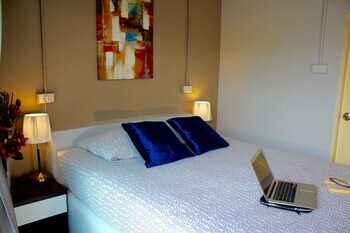 Hostal The Beach Cha Am Guest House