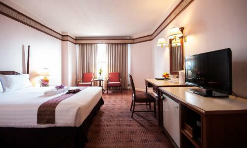 Diamond Plaza Hotel
