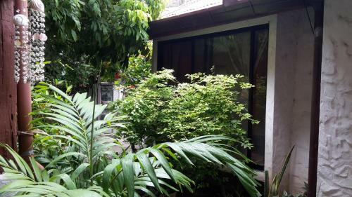 Hostal Baan Songjum