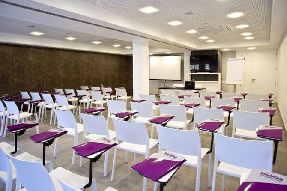 Hotel Beach Club Font Sa Cala