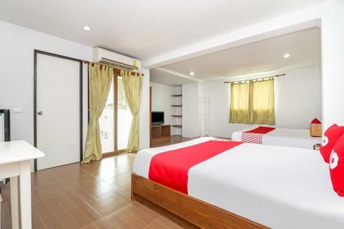 Hostal Suchaya House