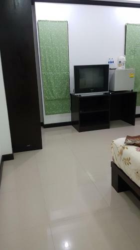 Oscar Apartment