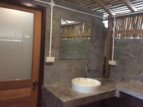 Hotel Lanta Happy Hill