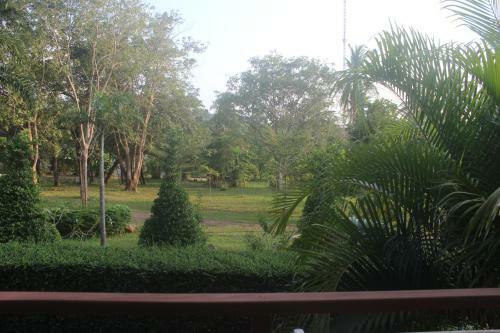 Hotel Lanta Happy Hill