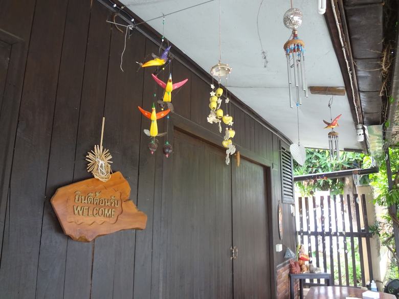 Bed & Breakfast Baan Mai Guesthouse