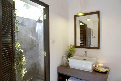 X2 Chiang Mai South Gate Villa