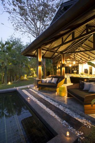 X2 Chiang Mai South Gate Villa