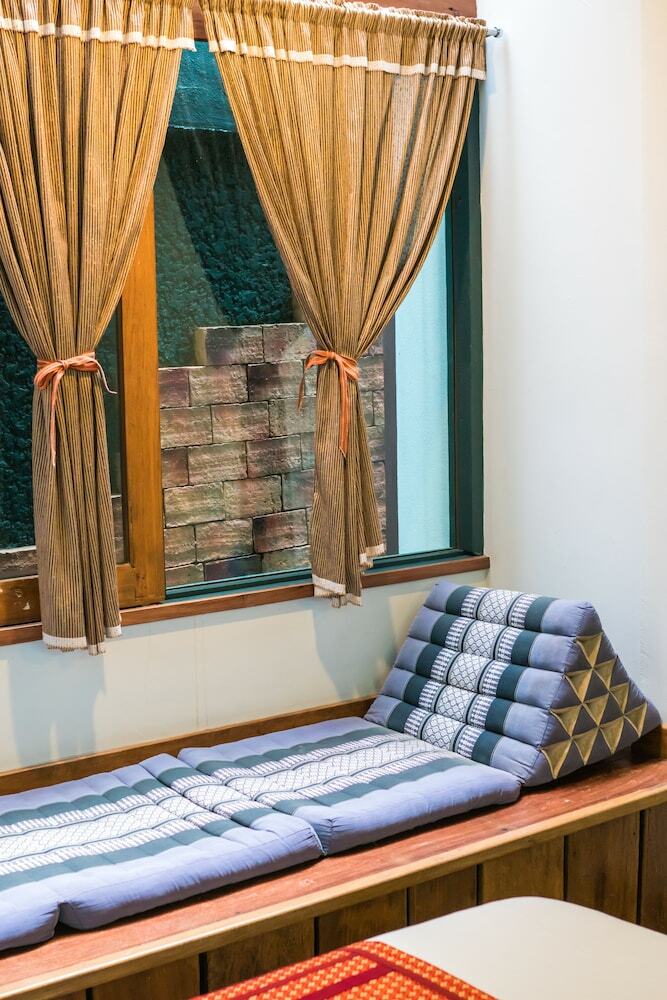 Hostal Pak Chiang Mai