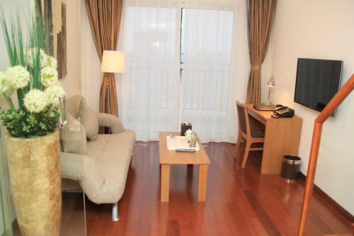 Thumb Plaza Apartel Qingdao Sunland