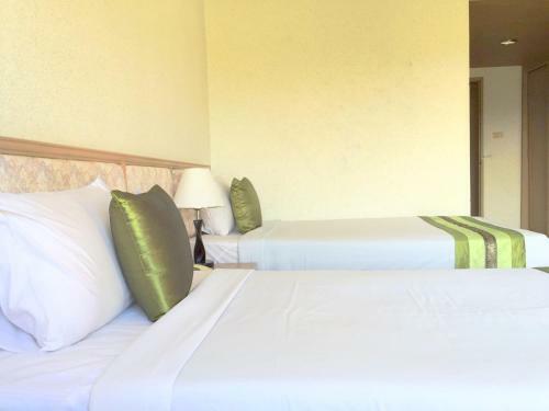 Hotel Takiab Beach Resort