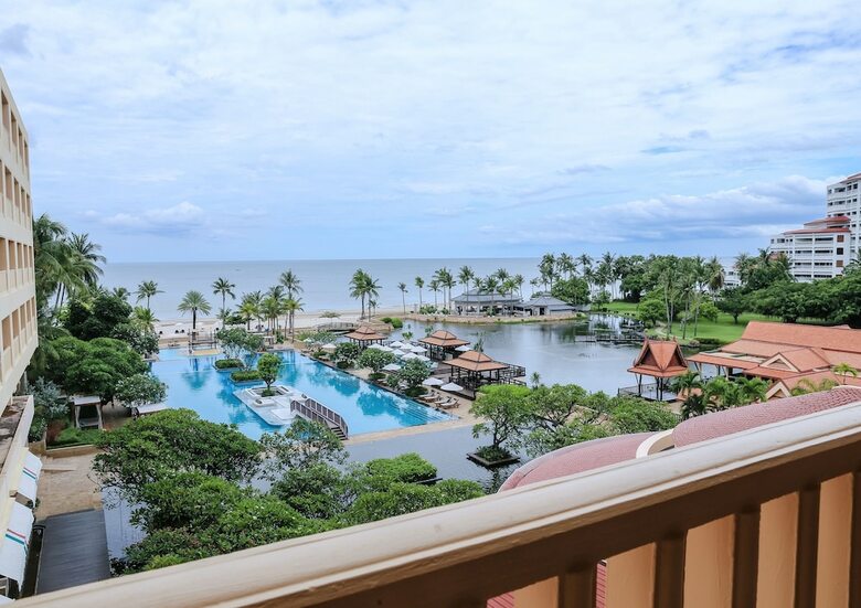 Hotel Dusit Thani Hua Hin