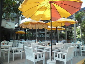 Long Beach Cha Am Hotel