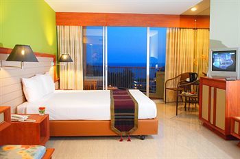 Long Beach Cha Am Hotel
