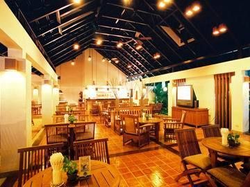 Woodlands Hotel And Resort