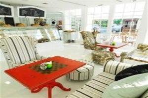 Woodlands Hotel And Resort