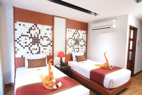Hotel Phi Phi Natural Resort