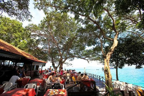 Hotel Phi Phi Natural Resort