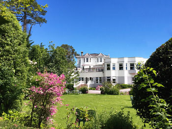 Grosvenor Hotel
