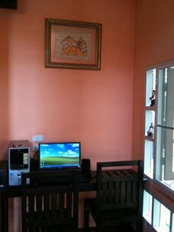Hotel Baanrajdamnern Hua Hin