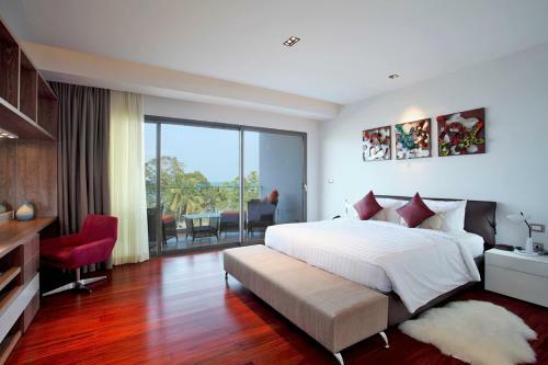 Hotel The Nchantra Pool Suite Phuket
