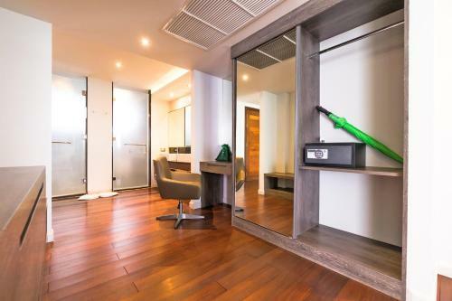 Hotel The Nchantra Pool Suite Phuket