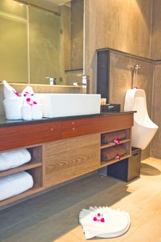 Hotel The Nchantra Pool Suite Phuket