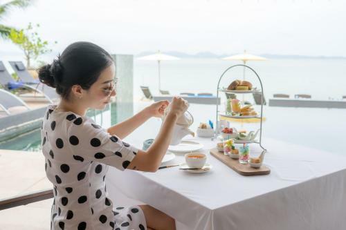 Hotel The Nchantra Pool Suite Phuket