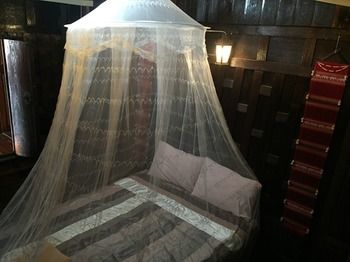 Hostal Baan Are Gong Riverside Homestay
